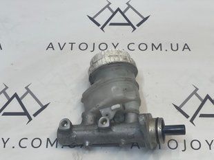 Головний гальмівний циліндр Mitsubishi L200 2006-15 482122 фото