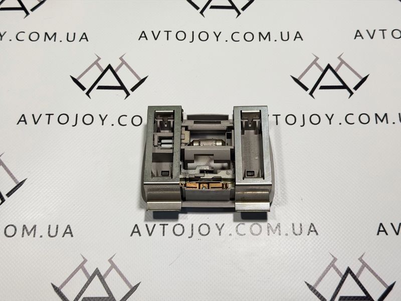 Плафон освещения салона Mitsubishi ASX, Pajero Wagon 4, Outlander 3 908868 фото