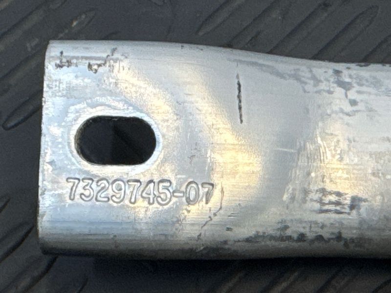 Розпірка переднього стакану передня ліва BMW X5 G05 2019-23 493591 фото