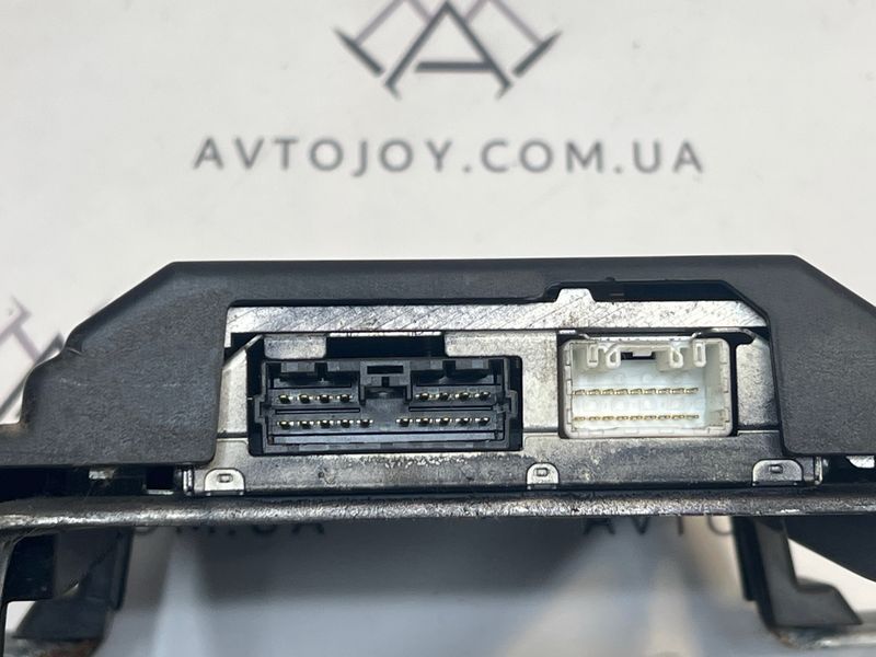 Усилитель звука Mitsubishi L200 2006-15 897735 фото