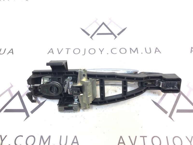 Ручка дверей зовнішня передня права хромована Ford Ranger TKE 2012-15 (Англія) 482104 фото