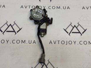 Моторчик склопідіймача передній правий Nissan Navara D22 6-pin 482770 фото