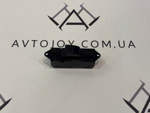 Кнопка склопідіймача передня права Mitsubishi Lancer X 912339 фото