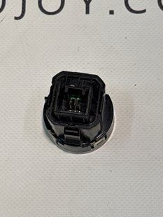 Кнопка пуску двигуна Mitsubishi L200 KL1 2015-24 910489 фото