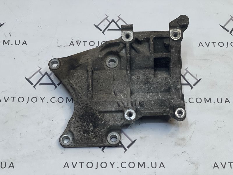 Кронштейн кріплення кондиціонеру Mitsubishi L200 2006-15 899005 фото