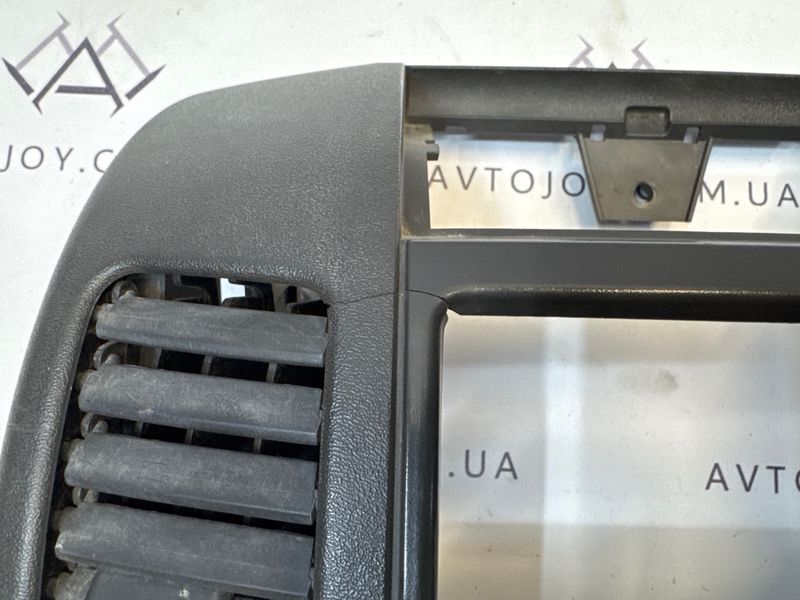 Рамка магнитолы Nissan Navara D40 Pathfinder R51 897971 фото