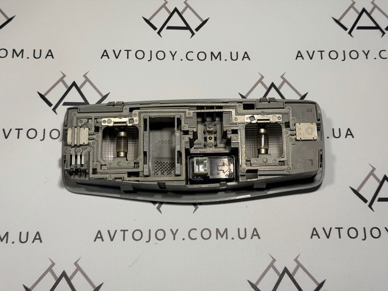 Плафон освещения салона передний Mitsubishi Lancer X, Outlander XL 482299 фото