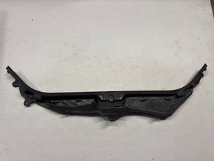 Поддон дворников верхняя часть BMW X5 G05 493668 фото