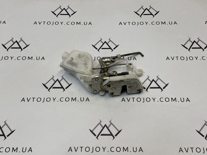 Замок двери задний левый Mitsubishi Pajero Wagon 4 899517 фото