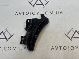 Кнопки многофункциональные на руле Toyota Hilux 895434 фото