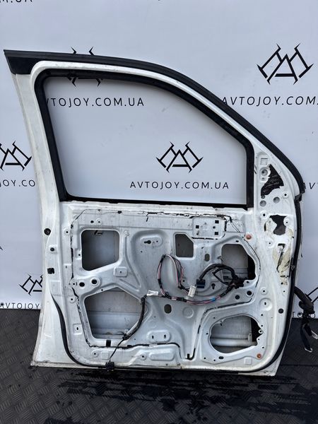 Двері передні ліві Nissan Navara D40 Pathfinder R51 голі 901210 фото