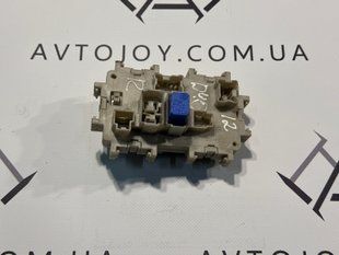 Блок запобіжників Nissan Navara D40 Pathfinder R51 909995 фото