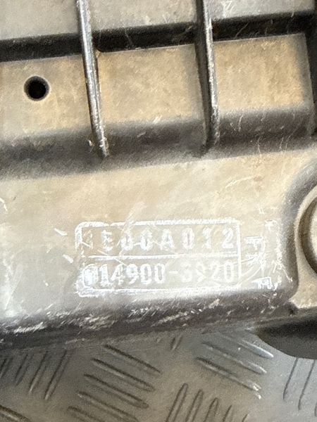 Корпус повітряного фільтру Mitsubishi Lancer X 2.0 дефект вушка 493433 фото