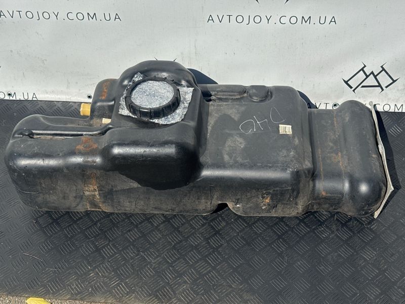 Топливный бак Nissan Navara D40 2.5d, D23 2.3d 494138 фото